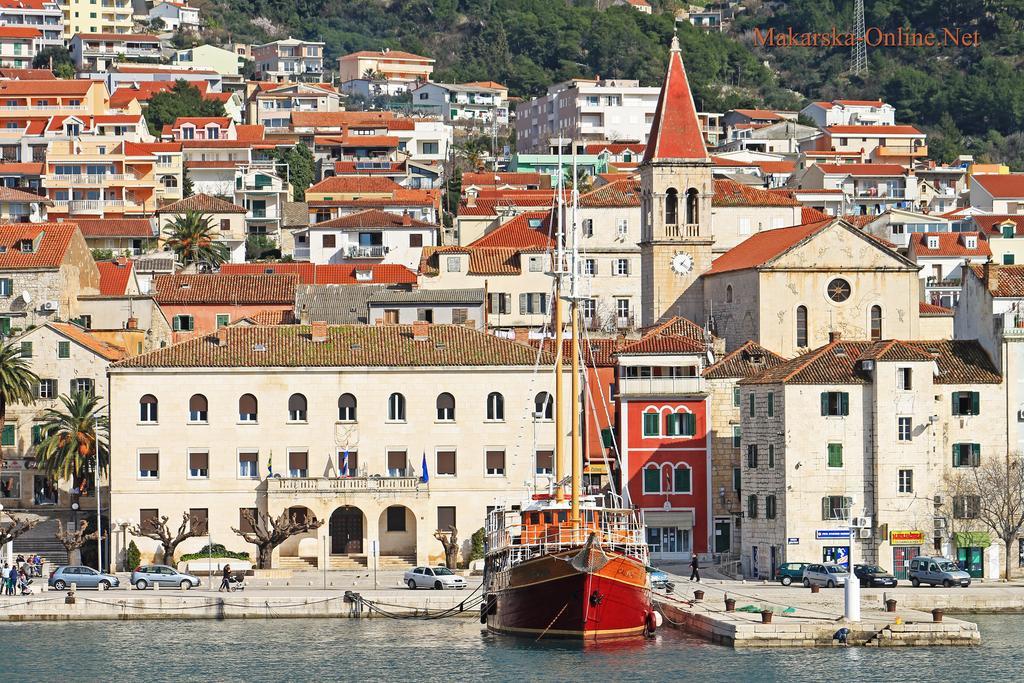 Apartments Villa Flamingo Makarska Exterior photo